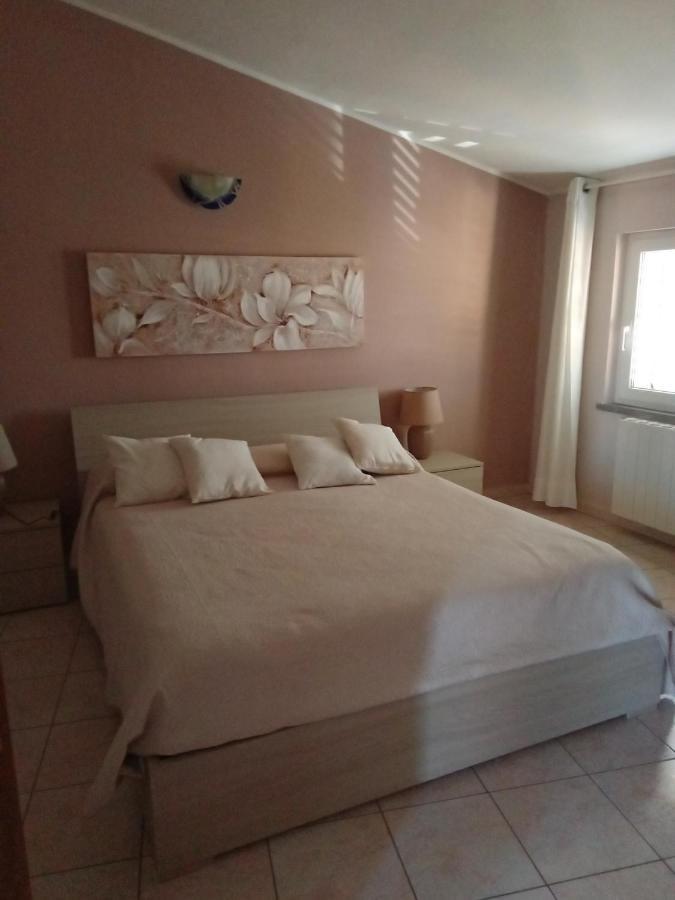 Casa Vacanza Le 2 Isole Suni المظهر الخارجي الصورة