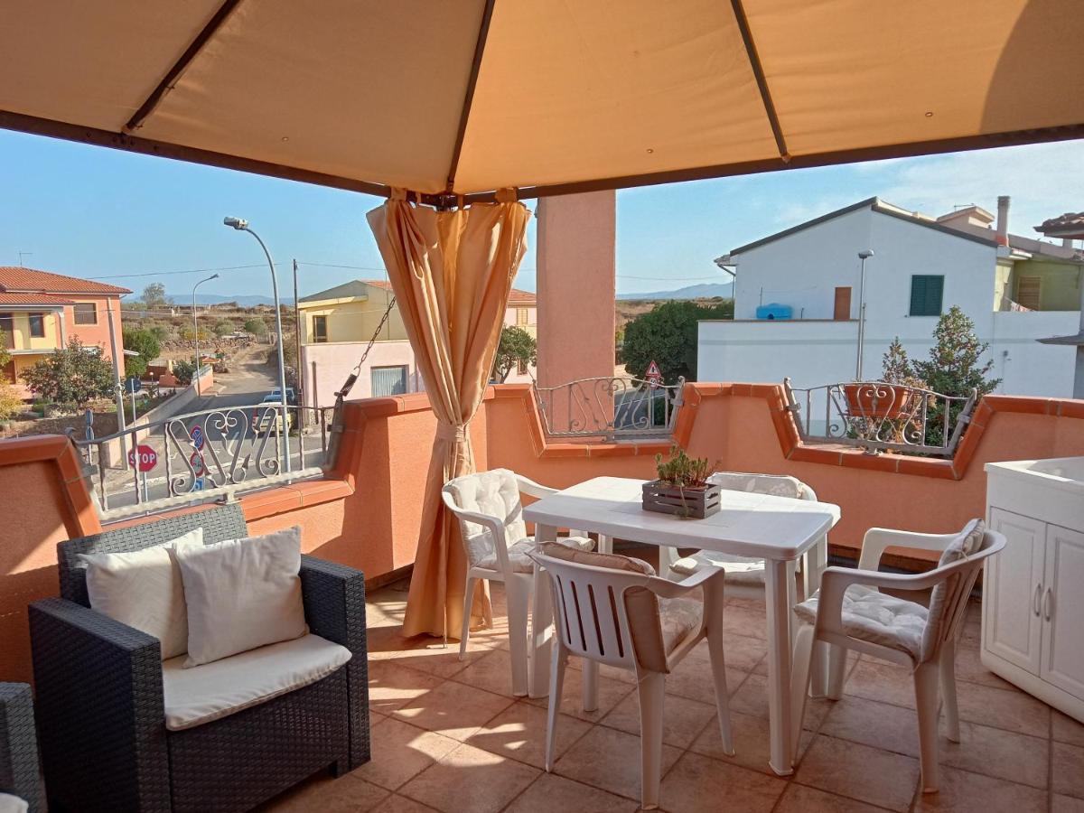 Casa Vacanza Le 2 Isole Suni المظهر الخارجي الصورة